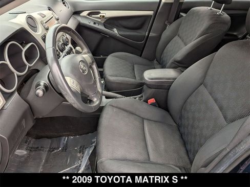 Used 2009 Toyota Matrix S image 3