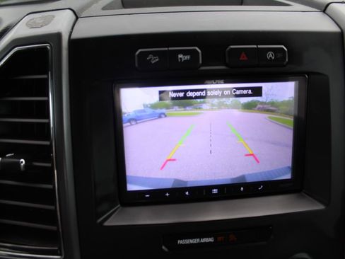 Used 2018 Ford F150 XLT w/ Equipment Group 301A Mid image 5