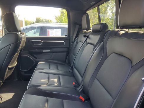 Used 2025 RAM 1500 Laramie image 32