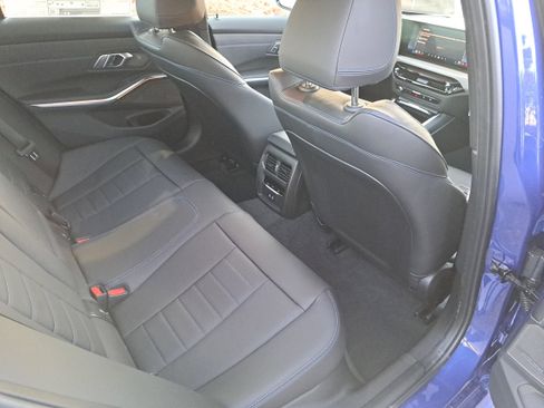 New 2026 BMW 330i Sedan w/ M Sport Package image 11