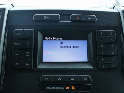 Used 2018 Ford F150 XLT image 18