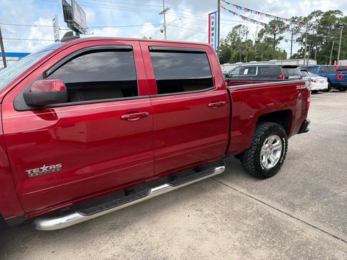 Used 2018 Chevrolet Silverado 1500 LT w/ Texas Edition AWD/4WD image 5
