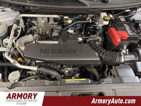 Used 2024 Nissan Rogue S image 38