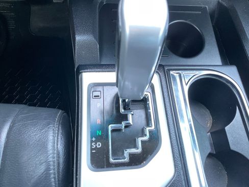 Used 2015 Toyota Tundra Limited AWD/4WD image 20