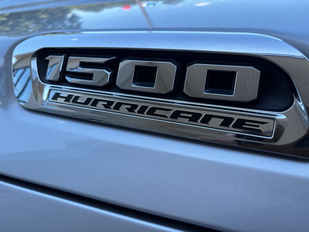 Used 2026 RAM 1500 Laramie AWD/4WD image 7