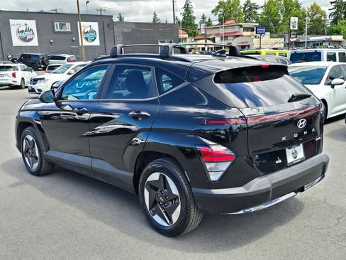 Used 2024 Hyundai Kona SEL FWD image 5