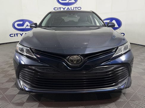 Used 2018 Toyota Camry LE w/ Protection Package (Q2) image 9