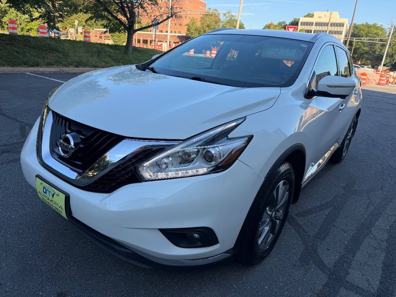 Used 2015 Nissan Murano SL FWD image 2