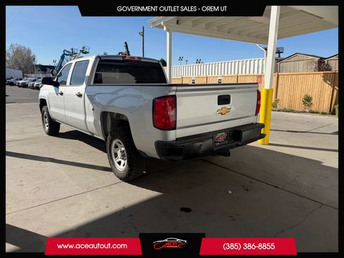 Used 2018 Chevrolet Silverado 1500 W/T w/ Trailering Package AWD/4WD image 9