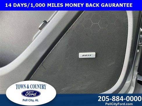 Used 2023 Chevrolet Traverse LT w/ LT Premium Package image 11