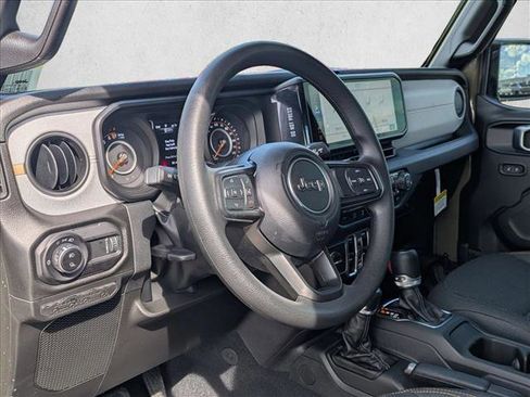 New 2026 Jeep Gladiator Sport AWD/4WD image 12