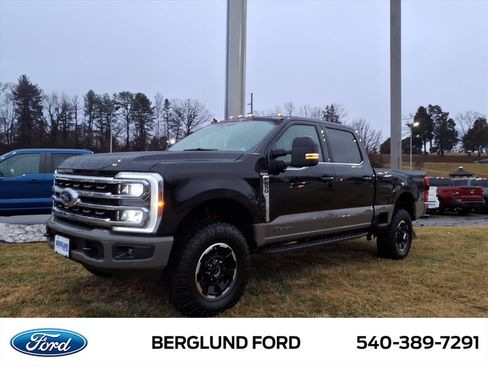 New 2026 Ford F250 King Ranch w/ Tremor Off-Road Package image 8