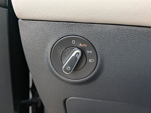 Certified 2025 Volkswagen Taos S image 24