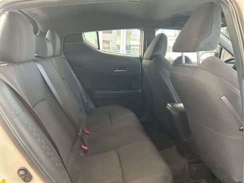 Used 2018 Toyota C-HR XLE image 13