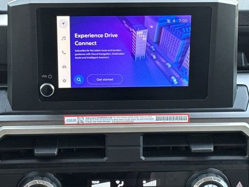 Used 2025 Toyota Tacoma SR5 image 13