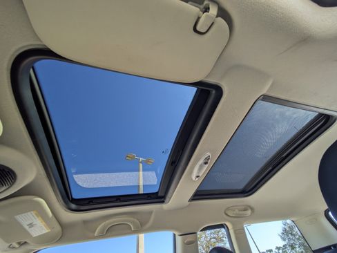 Used 2012 MINI Cooper Clubman S image 25