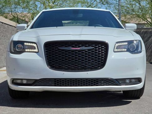 Used 2023 Chrysler 300 S RWD image 4