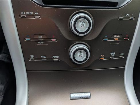 Used 2014 Ford Edge SEL w/ Equipment Group 205A FWD image 33
