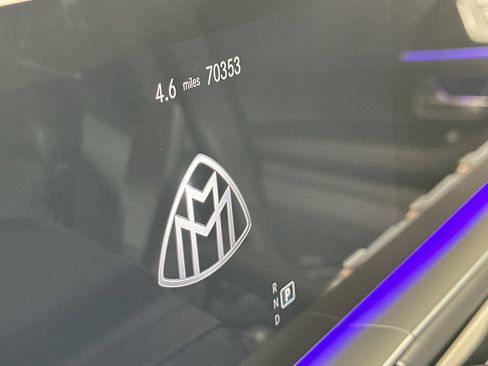 Used 2023 Mercedes-Benz Maybach GLS 600 4MATIC image 11