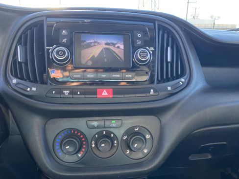 Used 2020 RAM ProMaster City Tradesman image 16