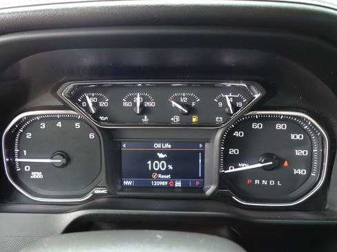Used 2022 GMC Sierra 1500 SLT w/ SLT Premium Plus Package AWD/4WD image 30