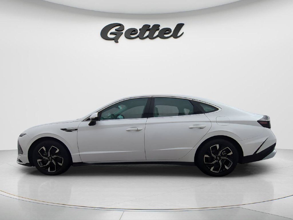 Used 2024 Hyundai Sonata SEL FWD image 8