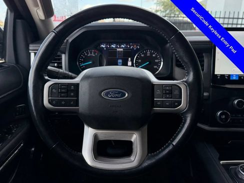 Used 2022 Ford Expedition XLT RWD image 13