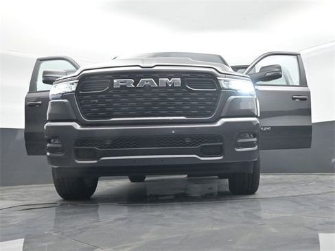 New 2026 RAM 1500 4x4 Crew Cab image 64