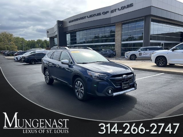Used 2025 Subaru Outback Touring XT AWD/4WD image 1