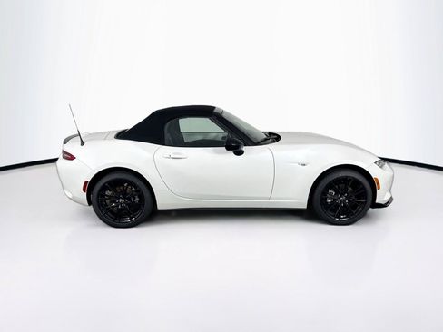 New 2026 MAZDA MX-5 Miata Club w/ Interior Package RWD image 10