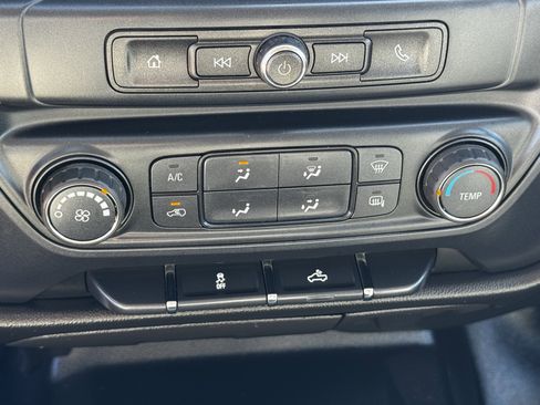 Used 2018 GMC Sierra 1500 2WD Crew Cab w/ Sierra Convenience Package image 20