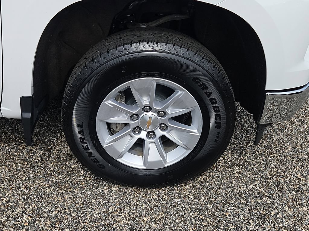 Certified 2025 Chevrolet Silverado 1500 LT AWD/4WD image 10