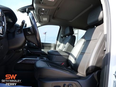 Used 2023 GMC Sierra 2500 Denali w/ Denali Ultimate Package image 19