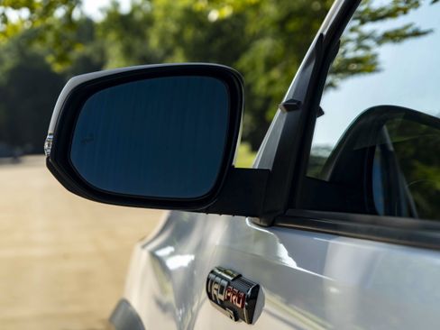 Used 2021 Toyota Tacoma TRD Pro AWD/4WD image 12