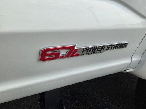 New 2026 Ford F450 Platinum w/ FX4 Off-Road Package AWD/4WD image 16