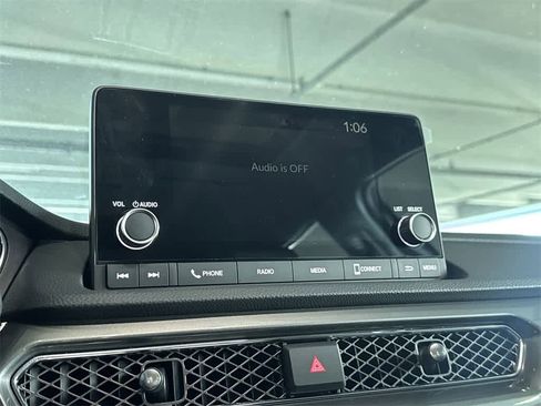 New 2025 Acura Integra image 16