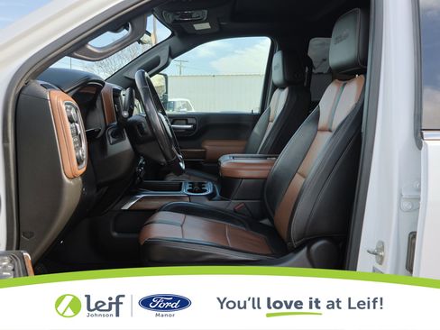 Used 2020 Chevrolet Silverado 2500 High Country w/ Z71 Off-Road Package image 12