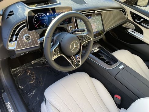 New 2026 Mercedes-Benz E 350 E 350 RWD Sedan image 19