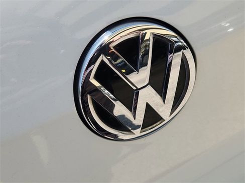 Used 2016 Volkswagen GTI Autobahn image 31