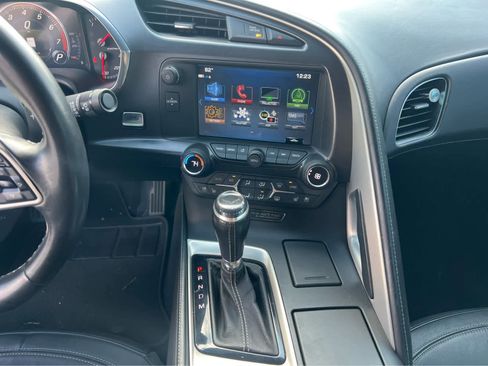 Used 2018 Chevrolet Corvette Stingray Coupe w/ 3LT Preferred Equipment Group image 7