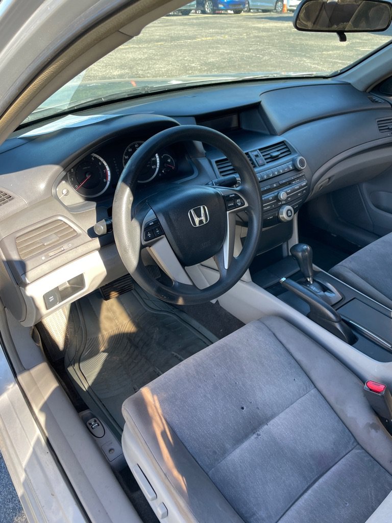 Used 2009 Honda Accord LX-P image 9