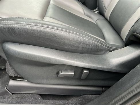 Used 2022 Subaru Ascent Onyx Edition image 14