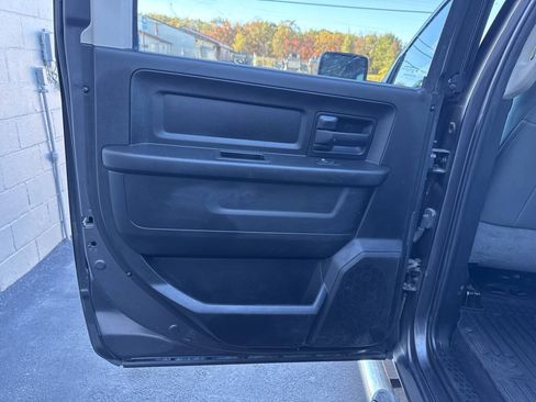 Used 2019 RAM 1500 Tradesman w/ Popular Equipment Group AWD/4WD image 17