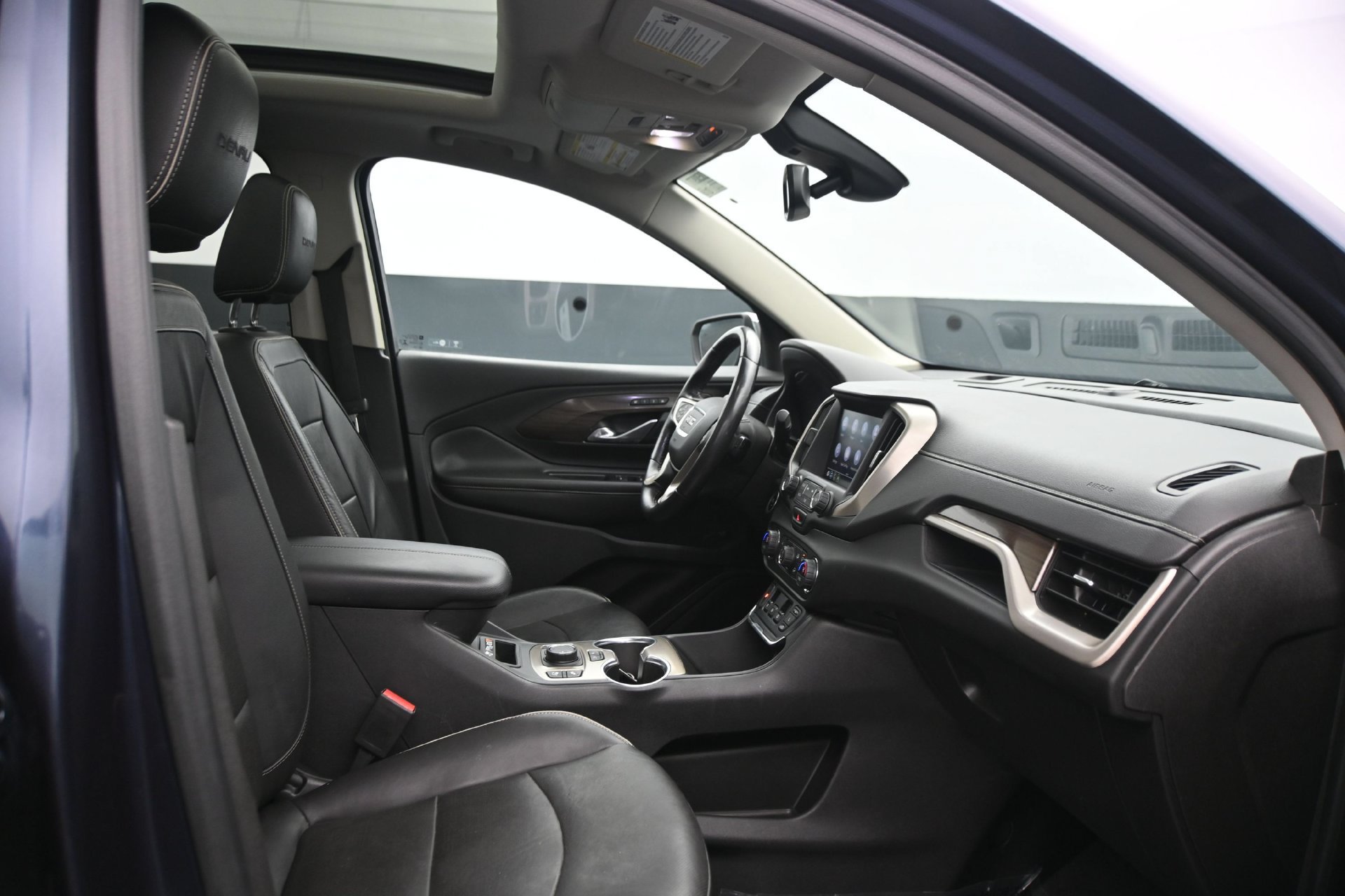 Used 2018 GMC Terrain Denali w/ Advanced Safety Package AWD/4WD image 13