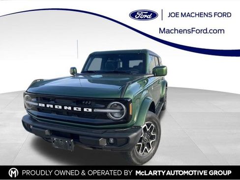 Used 2023 Ford Bronco Outer Banks image 1