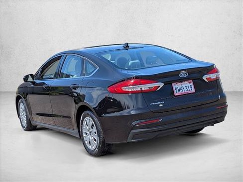 Used 2020 Ford Fusion S FWD image 8