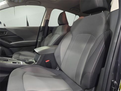 Certified 2025 Subaru Crosstrek 2.0i Premium image 10