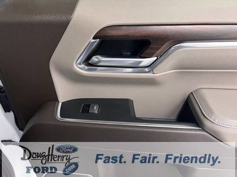 Used 2023 GMC Sierra 1500 SLT w/ SLT Premium Plus Package image 31