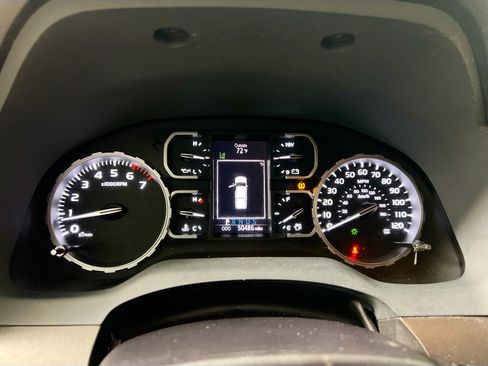 Used 2018 Toyota Tundra SR5 image 23