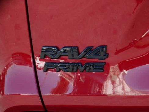 Certified 2024 Toyota RAV4 SE image 11